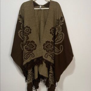 Elegant Brown Floral Shawl with Fringe EUC